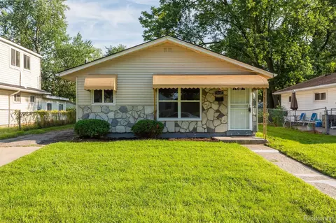27107 Florence St, Inkster, MI 48141