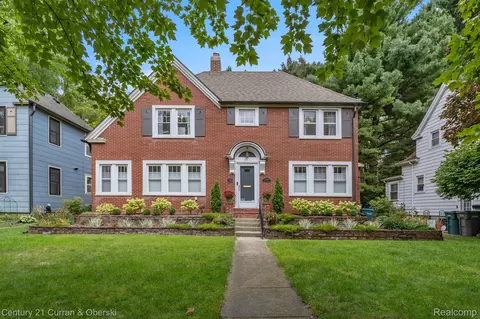 22726 Nona St, Dearborn, MI 48124