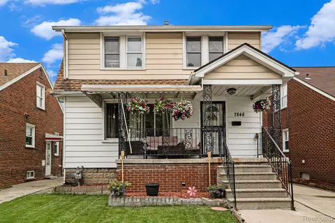 7848 Neckel St, Dearborn, MI 48126