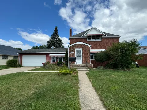 31944 Block St, Garden City, MI 48135