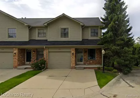 404 Oakgrove, Clawson, MI 48017