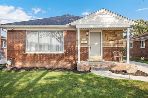 9301 Laurence Ave, Allen Park, MI 48101