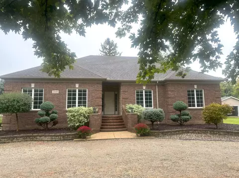 25060 22 Mile Rd, Chesterfield, MI 48051