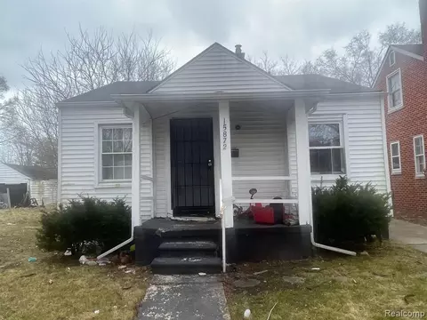 15872 Rossini Dr, Detroit, MI 48205