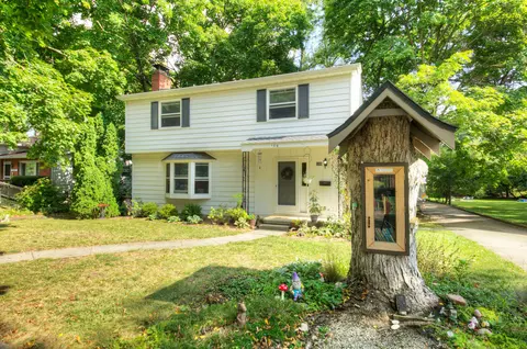 109 W Russell St, Saline, MI 48176