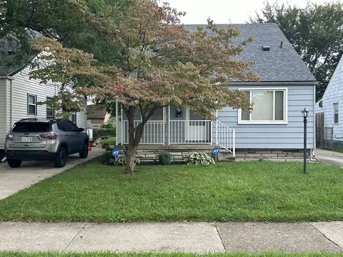 2079 Cleveland St, Lincoln Park, MI 48146