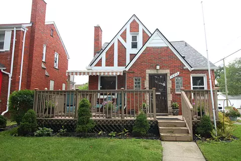 18515 Griggs St, Detroit, MI 48221