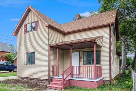 1304 W Allegan St, Lansing, MI 48915
