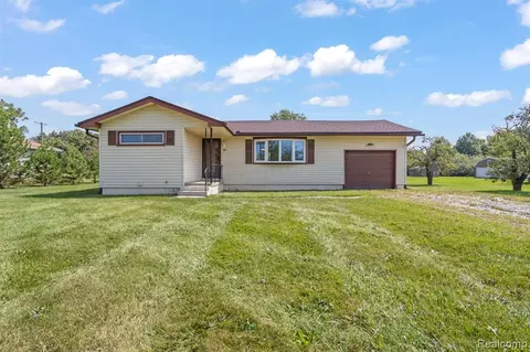 6213 Beck Rd, Belleville, MI 48111
