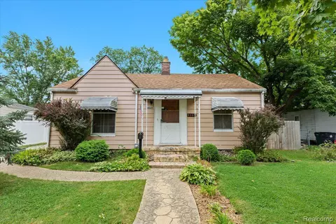 4069 Griffith Ave, Berkley, MI 48072