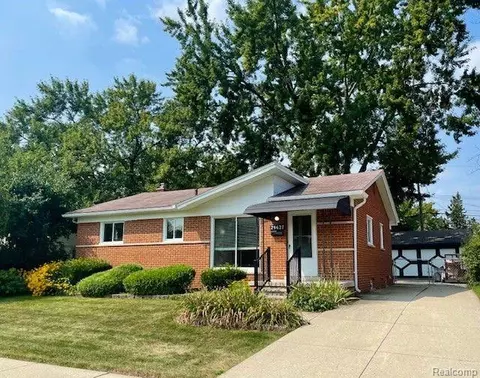29627 Spoon Ave, Madison Heights, MI 48071