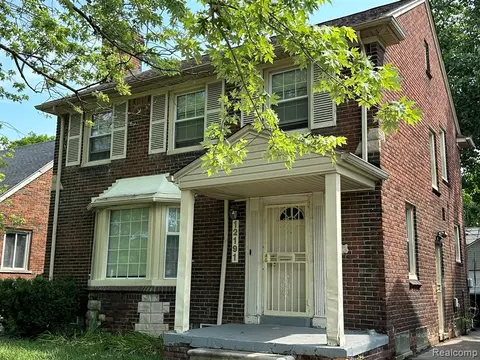 12191 E Outer Dr, Detroit, MI 48224 photo 1