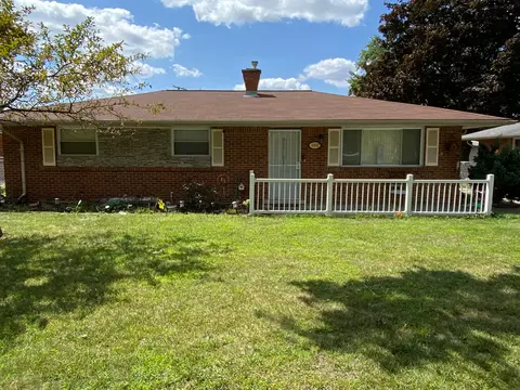 4802 Hayes St, Wayne, MI 48184
