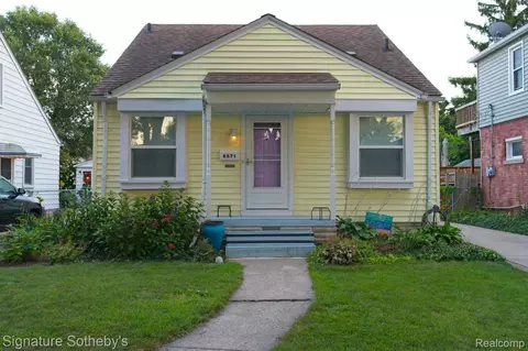 8571 Troy St, Oak Park, MI 48237