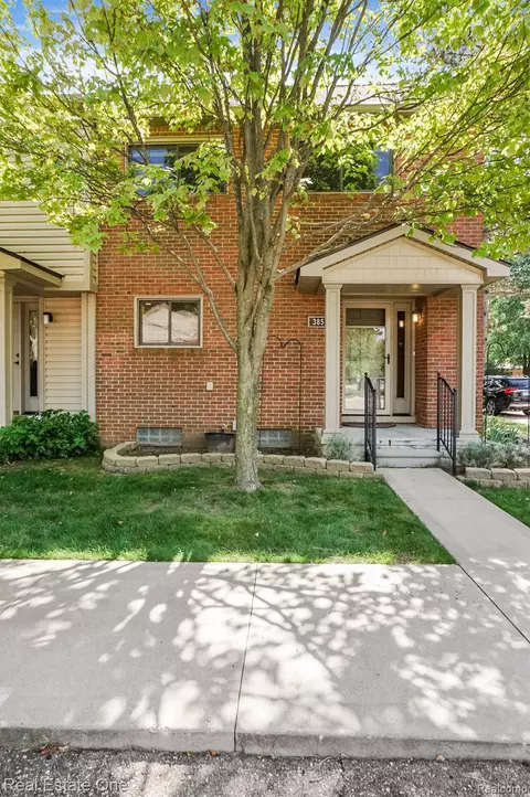 3856 Old Creek Rd 25 7 Rd #25, Troy, MI 48084