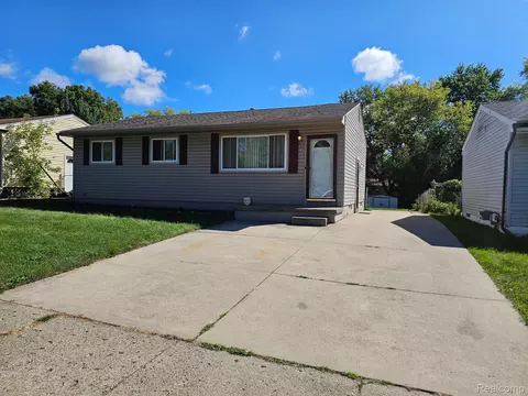 434 Maxwell Rd, Pontiac, MI 48342