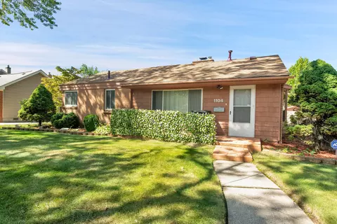 1104 W Windemere Ave, Royal Oak, MI 48073