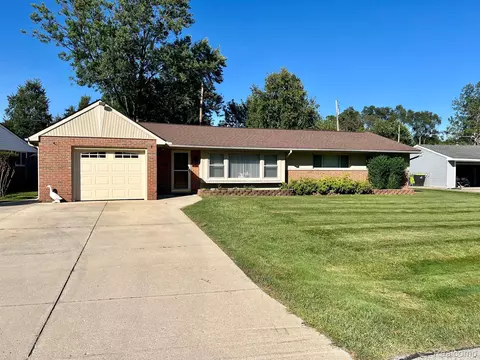 23906 E Le Bost, Novi, MI 48375
