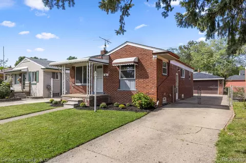 24410 Currier St, Dearborn Heights, MI 48125