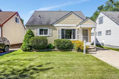 24529 Bolam Ave, Warren, MI 48089