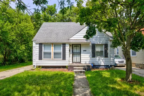 22236 Lyndon St, Detroit, MI 48223