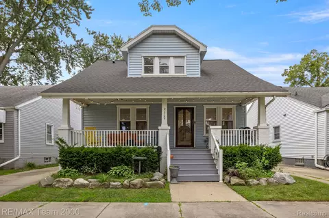 21709 Audrey St, Dearborn, MI 48124