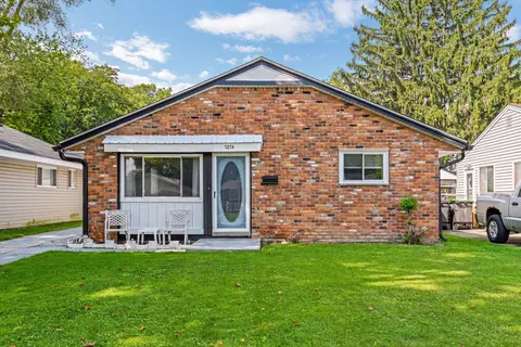 7874 William St, Taylor, MI 48180