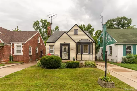 19440 Saint Marys St, Detroit, MI 48235