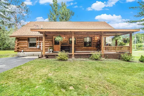 2835 S Pine Log Trl, West Branch, MI 48661