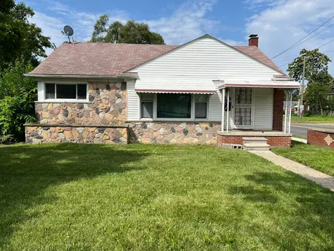15065 Gilchrist St, Detroit, MI 48227