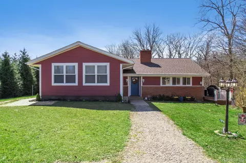 3529 Lightle Rd, Clyde, MI 48049