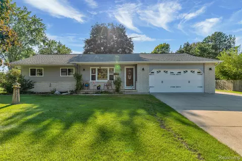 6184 Mckenzie Dr, Mundy, MI 48507