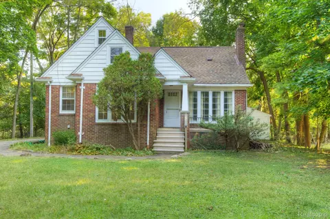 4120 Plymouth Rd, Ann Arbor, MI 48105