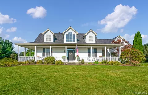 1215 Grosbeck Rd, Mayfield, MI 48446