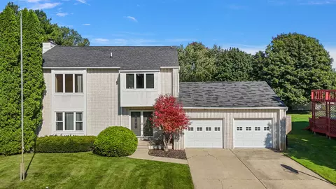 5383 Olde Shawboro Rd, Grand Blanc, MI 48439
