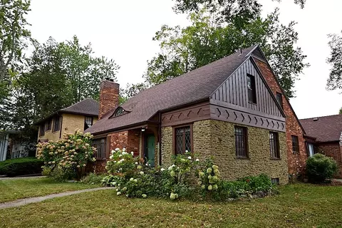 14961 Warwick St, Detroit, MI 48223