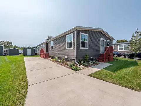 10790 Edwards Ln, Augusta, MI 48191 photo 1