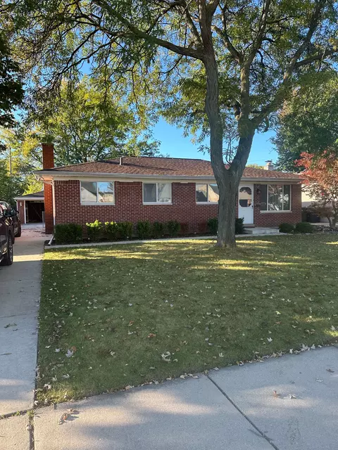 12180 Corvair Dr, Sterling Heights, MI 48312