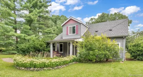 53940 Jewell Rd, Shelby Township, MI 48315