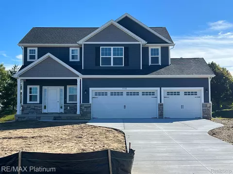 13123 Stony Brook Pass, Fenton, MI 48451