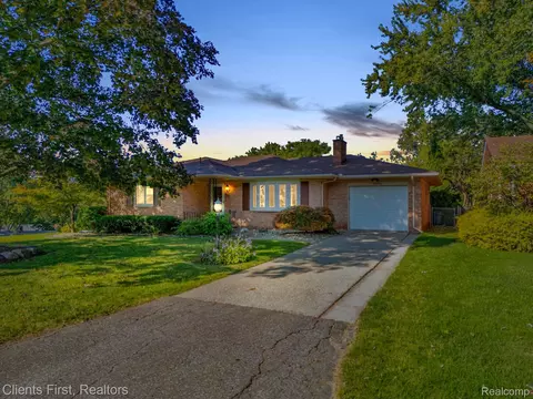 505 Maulbetsch St, Ypsilanti, MI 48197