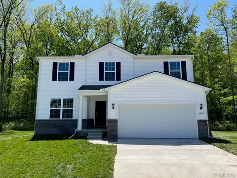 9171 Dogwood Ln, Lima, MI 48130