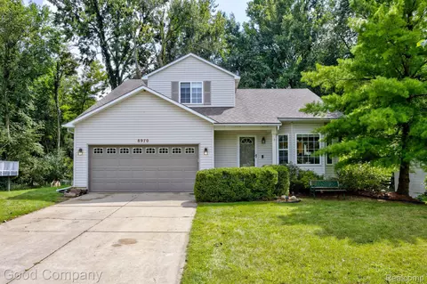8970 Posey Dr, Northfield, MI 48189