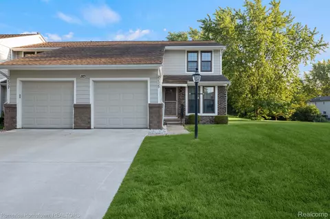 22529 Cranbrooke Dr, Novi, MI 48375