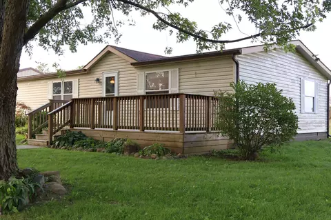 8523 Turner Rd, Goodland, MI 48444