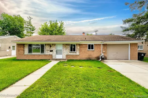 8400 Flamingo St, Westland, MI 48185