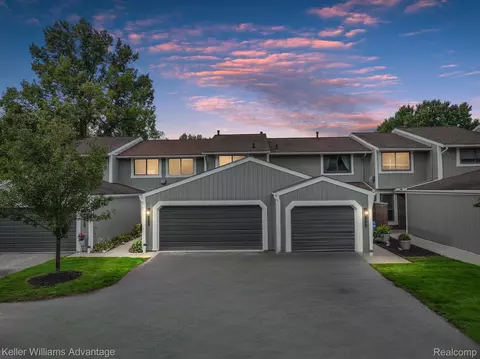 1038 Bristol, Northville, MI 48167