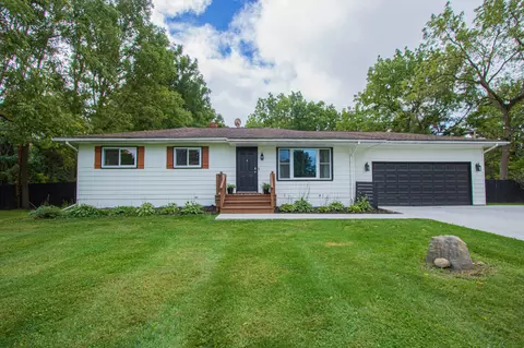4071 Morgan Rd, Orion, MI 48359