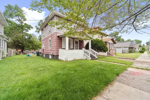 1134 Hyland St, Lansing, MI 48915