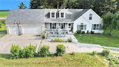 2425 N Colling Rd, Almer, MI 48723